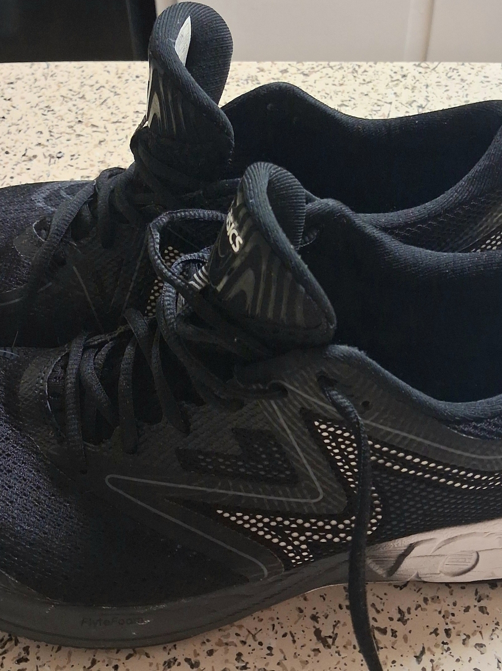ASICS Noosa FF Black White T722N-9001 Running Shoes - Lightweight Comfort